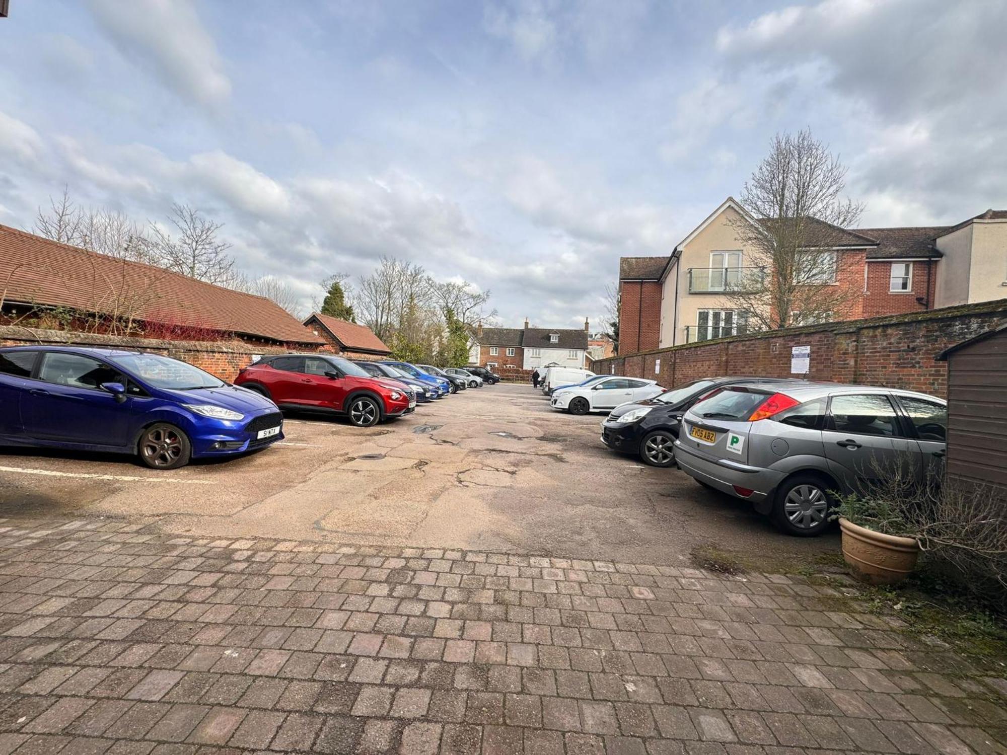 Villare Hitchin Town Centre Exterior photo